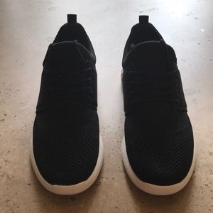 Aldo black casual athletic/street shoe